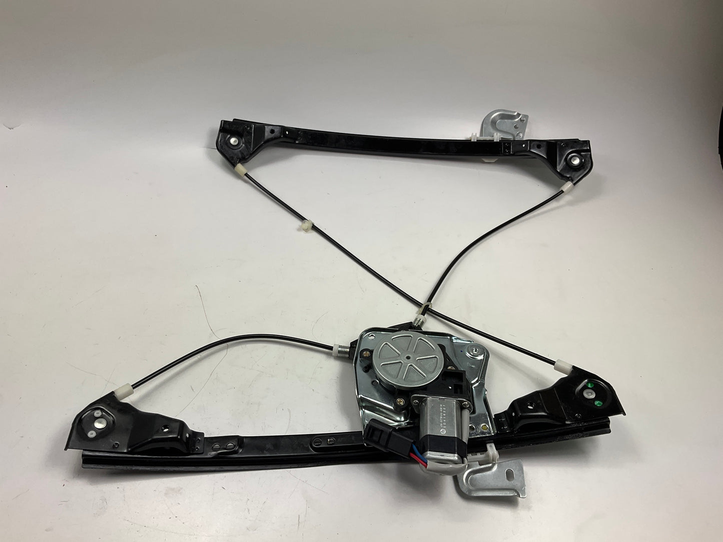 NEW AFTERMARKET GM1350122 Front Left Drivers Side Window Motor & Regulator