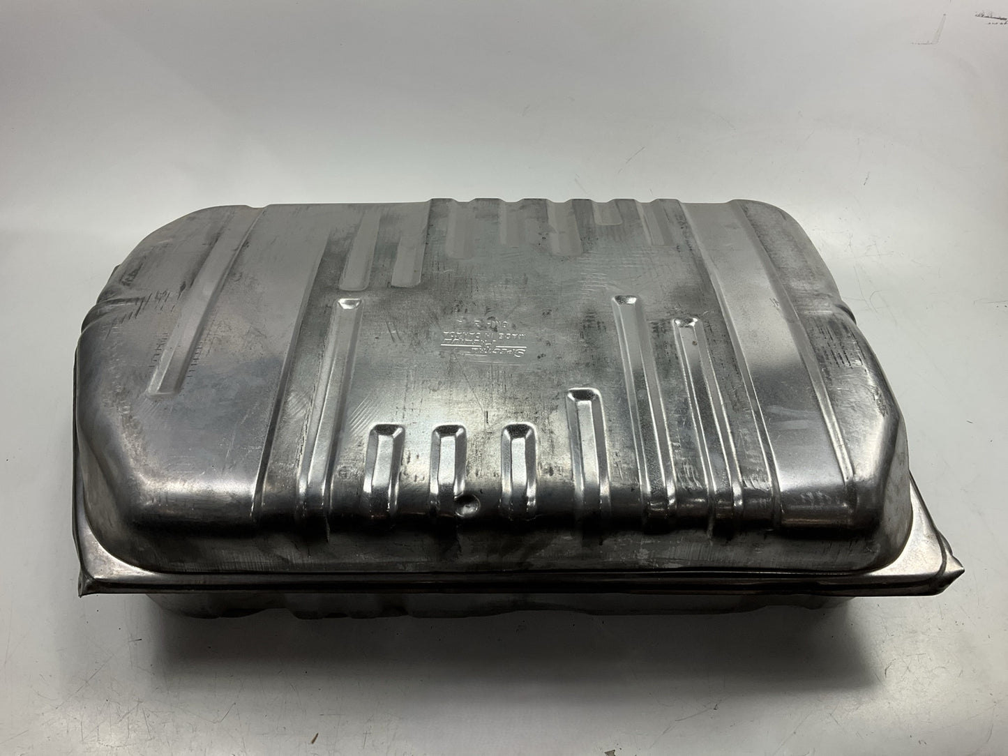 Spectra GM3A - 17 Gallon Fuel Gas Tank 1978-88 Monte Carlo, 1982-1986 Bonneville