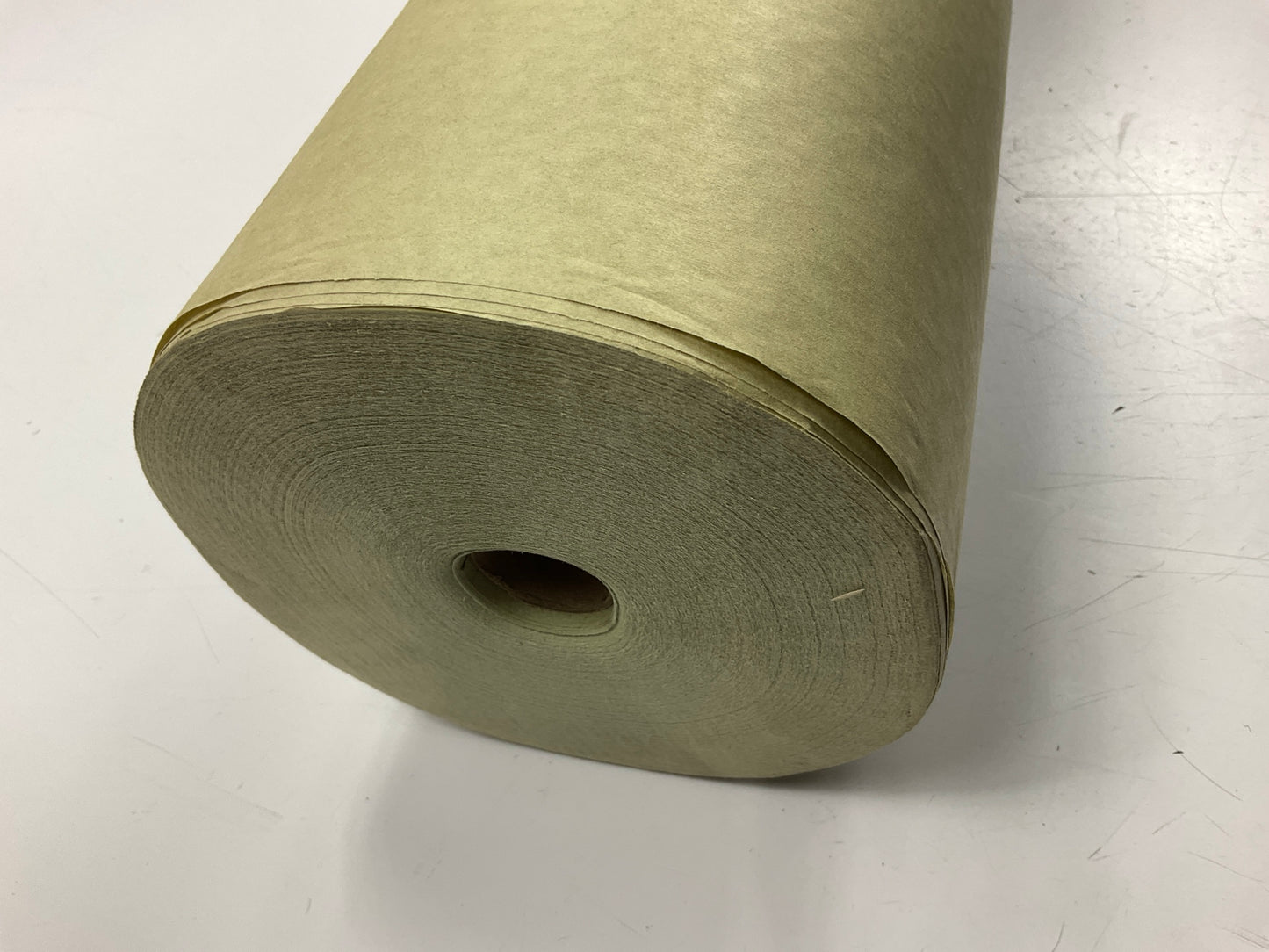 GR28X36 Body Shop 36'' X 750' Long 28# Green Machine Finish Masking Paper
