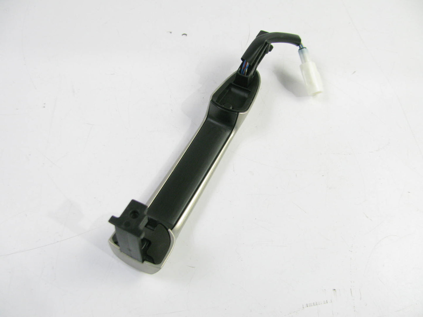 NOS OEM Exterior Drivers LH Door Handle GS3L-59-410A-09 For 2009-2013 Mazda 6