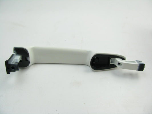 NEW - OUT OF BOX OEM GS3N-73-410A-UK Front Left Door Handle 2009-2010 Mazda 6