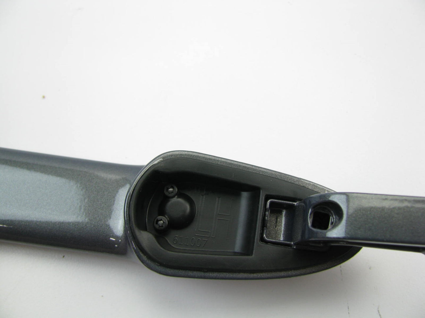NEW - OUT OF BOX - OEM LEFT Side Exterior Door Handle For 2009-13 Mazda 6