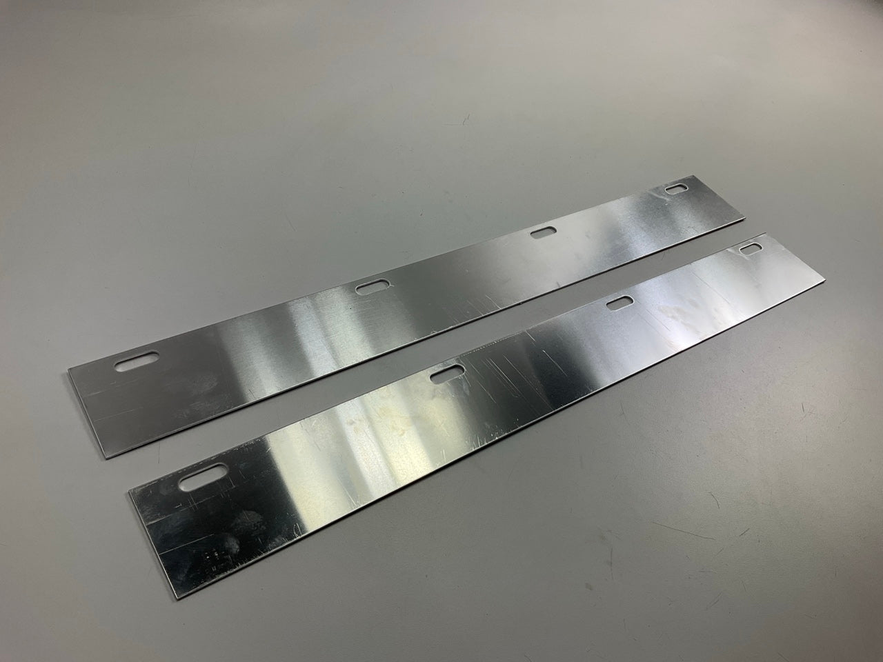 NEW GT-27RT25 24'' X 3'' Straight Aluminum Conspicuity Plates, Pair