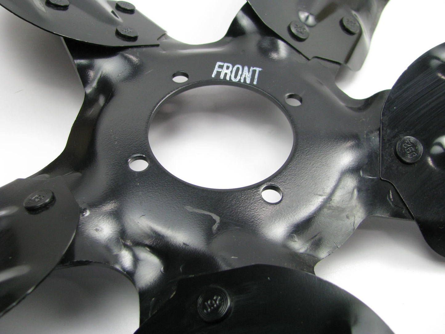 NEW - OUT OF BOX - OEM FORD E2SE-AB Cooling Fan Blade 1983-1988 Thunderbird 3.8L