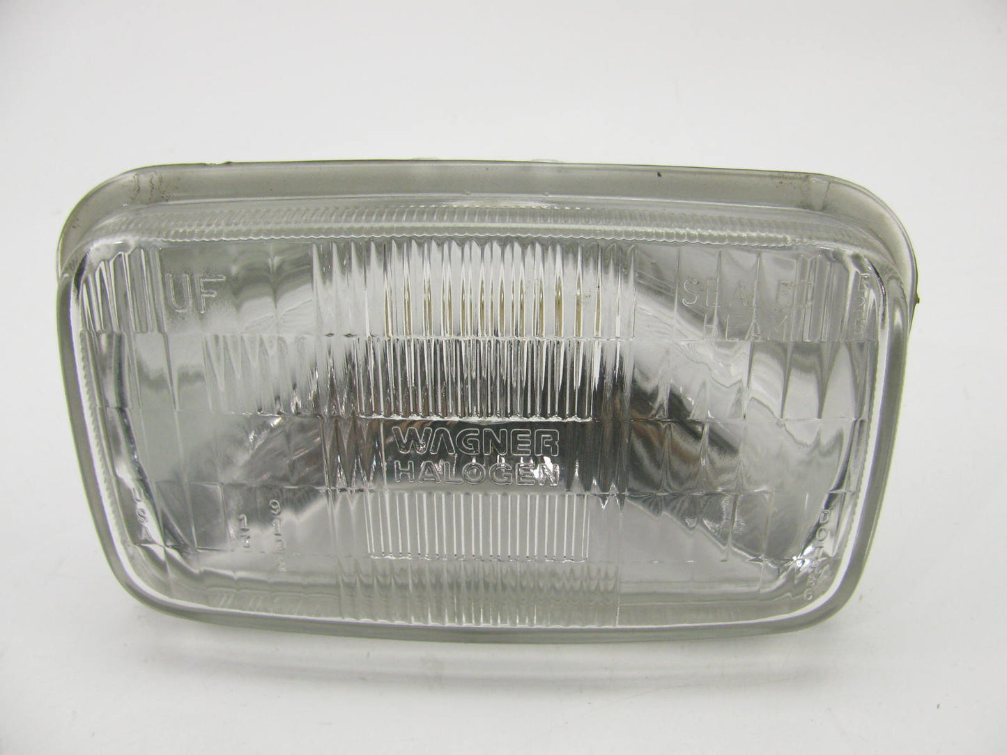 NEW - OUT OF BOX H4701 WAGNER Sealed Beam Headlight Headlamp Bulb