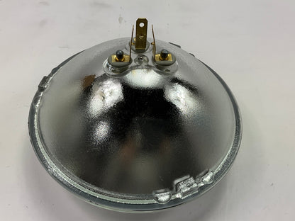 NEW UNBOXED Wagner H6024 Headlight Head Lamp Bulb