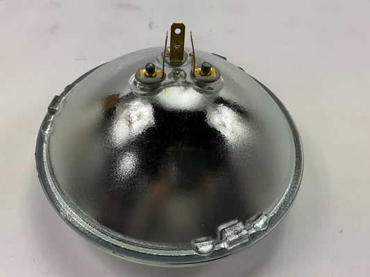 NEW UNBOXED Wagner H6024 Headlight Head Lamp Bulb