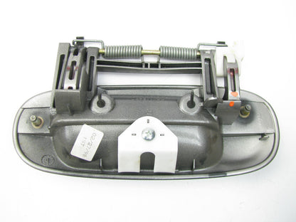NEW Front Right Passengers Side SILVER Exterior Door Handle 1998-2001 Seville