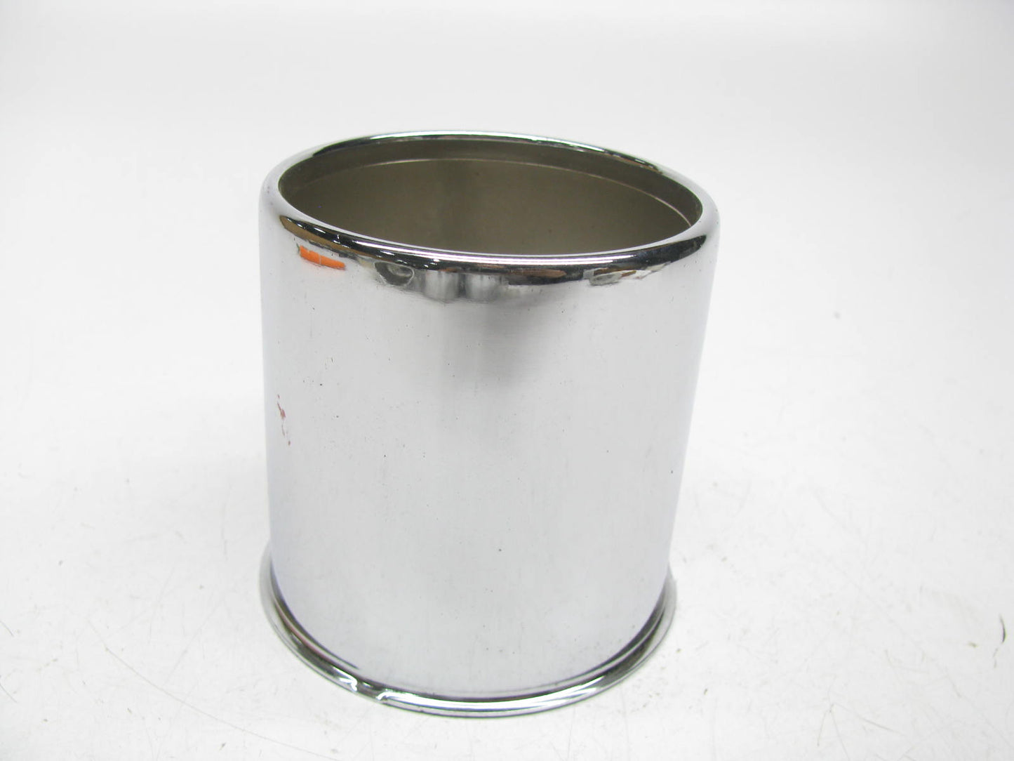Gorilla Chrome Center Cap 3-9/16''OD 3.3'' Hub 3-1/4''H Push-Thru Open-End HC217A