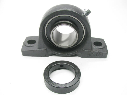 NEW - OUT OF BOX HCAK210-31 2-Bolt Pillow Block Bearing 1-15/16 ID 2.1875 Center