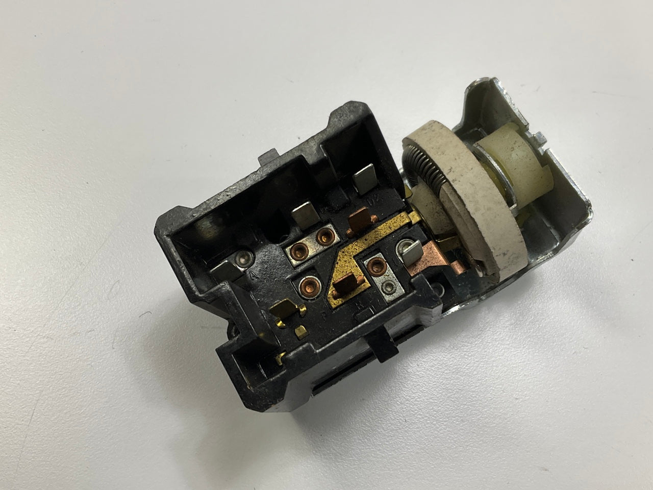 NEW - OUT OF BOX HL6629 Headlight Headlamp Switch