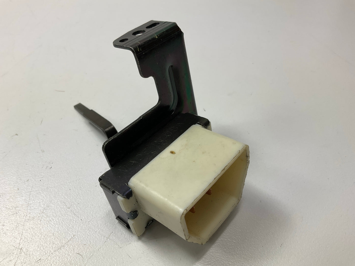 NEW - OUT OF BOX - AFTERMARKET - HS-207 HVAC Blower Control Switch