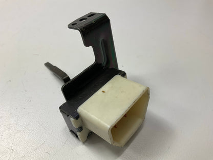 NEW - OUT OF BOX - AFTERMARKET - HS-207 HVAC Blower Control Switch