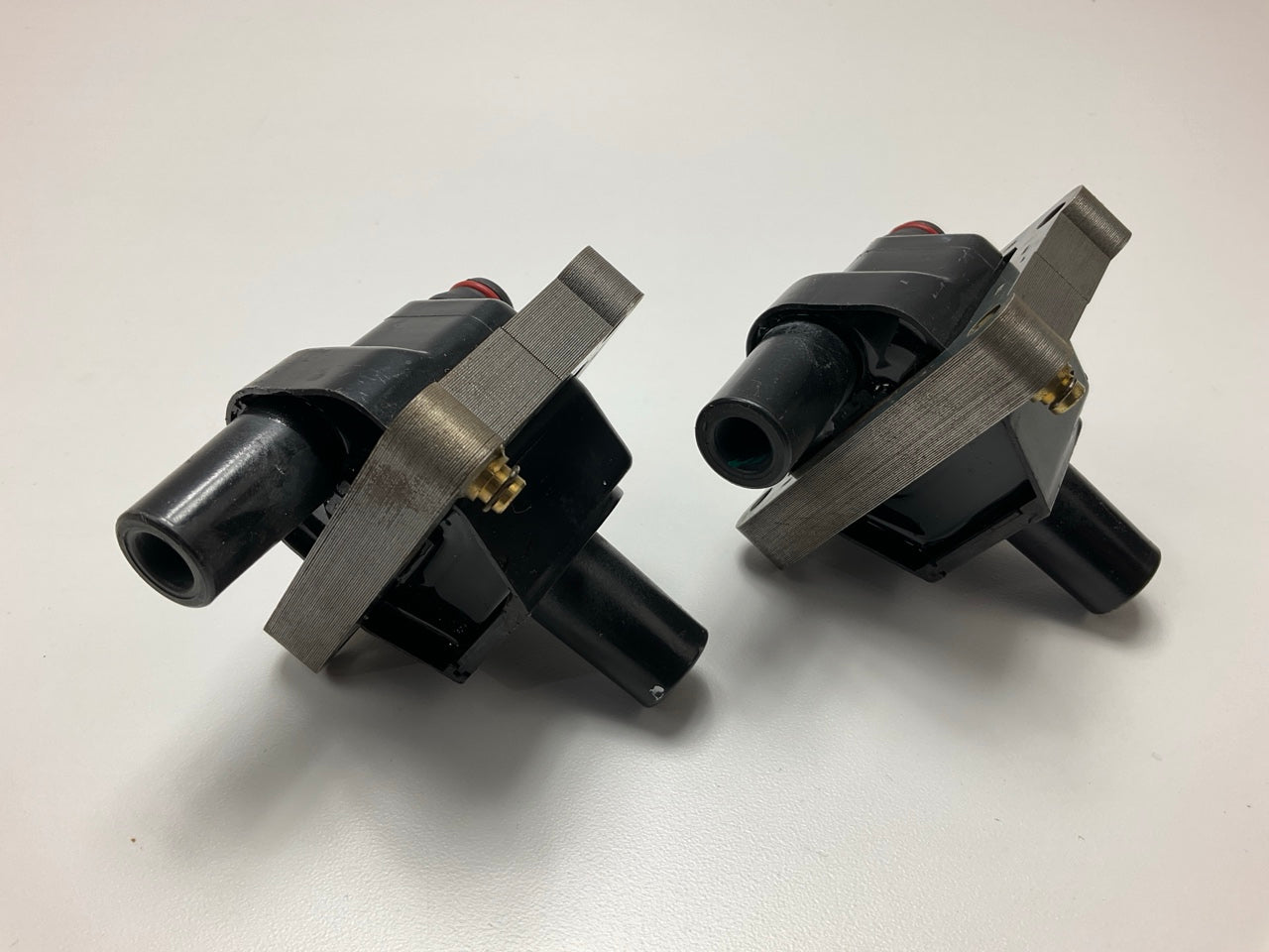 (2) NEW OUT OF BOX - IC6-522 Ignition Coils