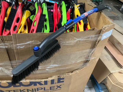 320 Pieces - WHOLESALE Pallet Of Ice Scrapers & Snow Brushes, MIXED LOT