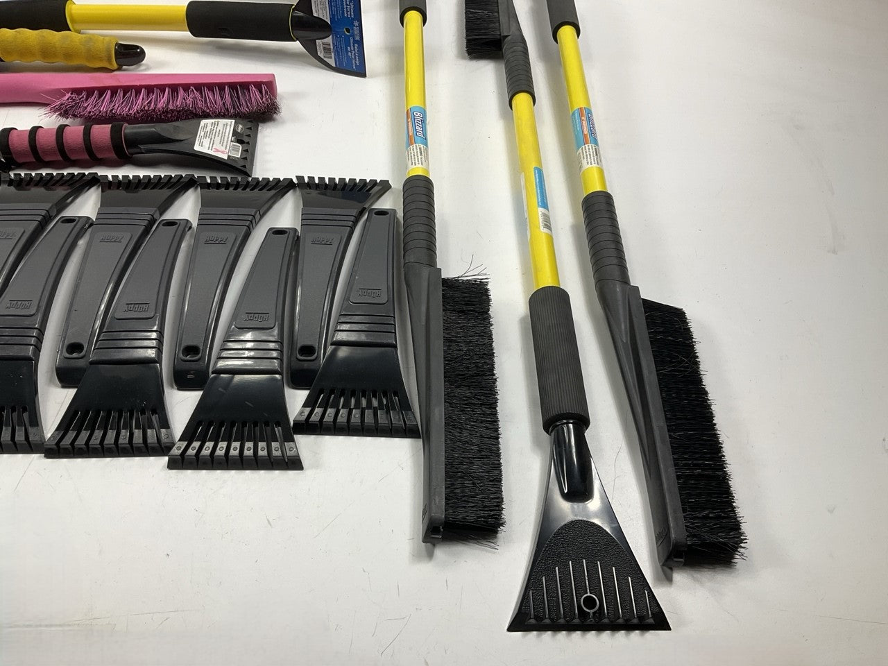 35 Assorted Mixed Ice Scrapers & Snow Broom Brushes - ICE SCRAPER Lot #12