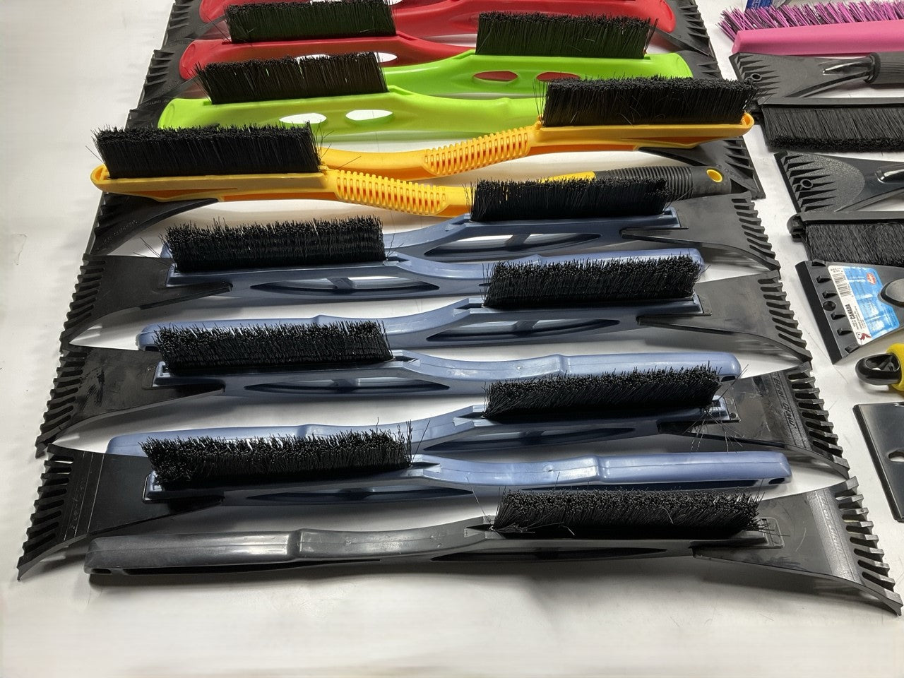 35 Assorted Mixed Ice Scrapers & Snow Broom Brushes - ICE SCRAPER Lot #15