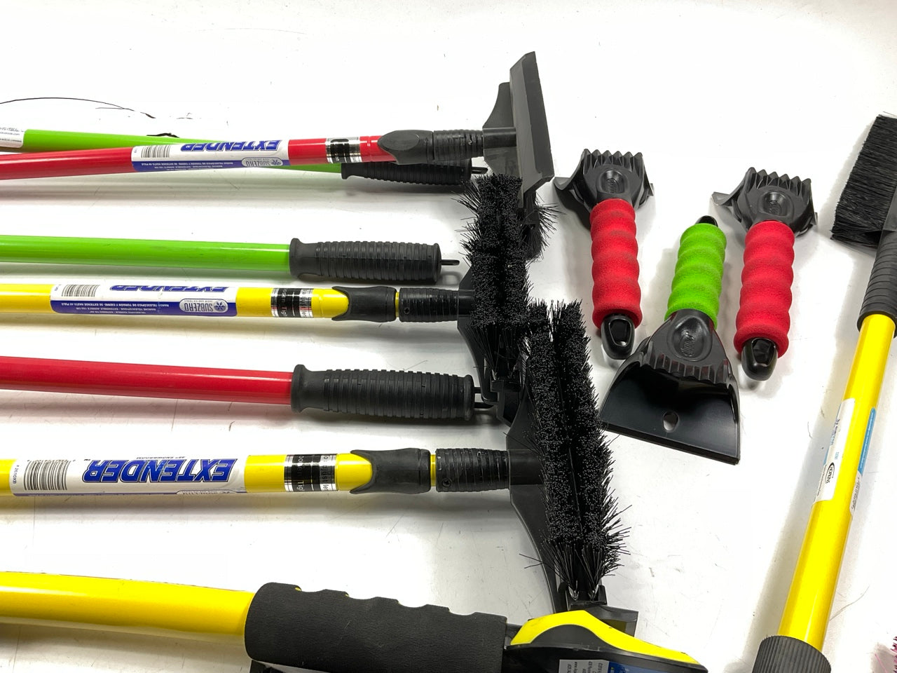 35 Assorted Mixed Ice Scrapers & Snow Broom Brushes - ICE SCRAPER Lot #19
