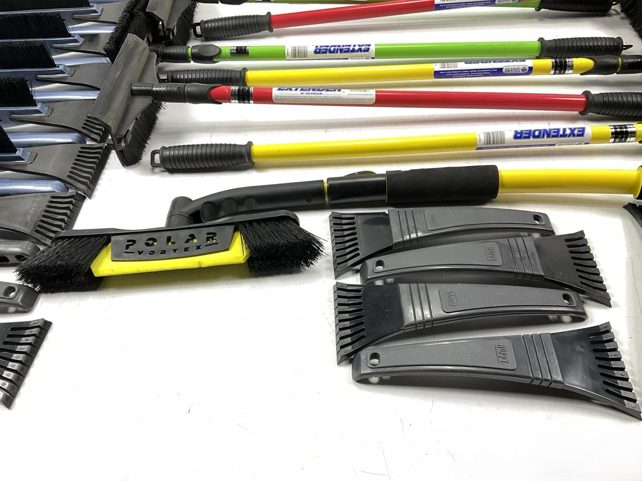 35 Assorted Mixed Ice Scrapers & Snow Broom Brushes - ICE SCRAPER Lot #19