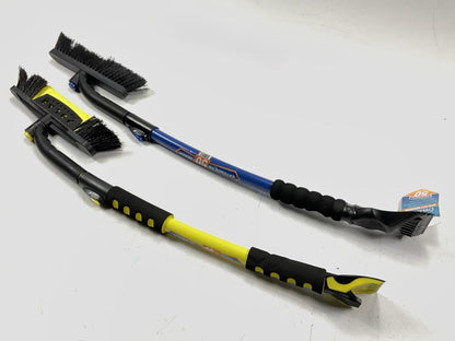 35 Assorted Mixed Ice Scrapers & Snow Broom Brushes - ICE SCRAPER Lot #1