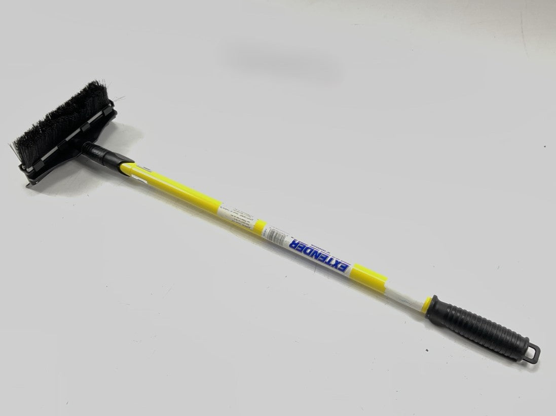 35 Assorted Mixed Ice Scrapers & Snow Broom Brushes - ICE SCRAPER Lot #1