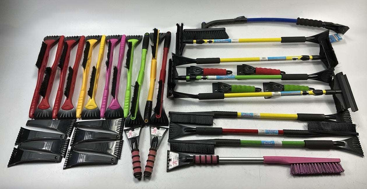 35 Pcs -  Assorted Mixed Ice Scraper & Snow Broom Brush - ICE SCRAPER Lot # 20