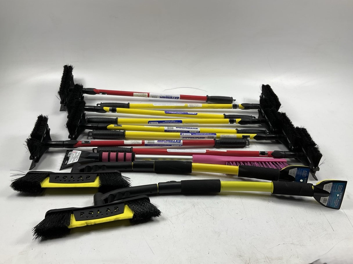 39 Assorted Mixed Ice Scrapers & Snow Broom Brushes - ICE SCRAPER Lot #2