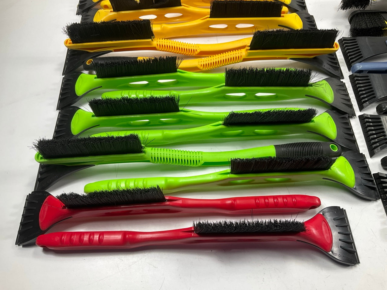 35 Assorted Mixed Ice Scrapers & Snow Broom Brushes - ICE SCRAPER Lot #6