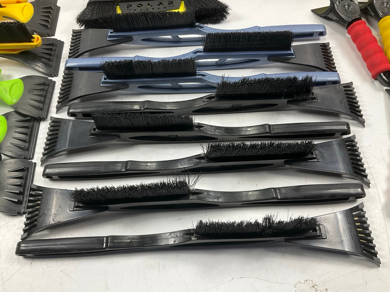 35 Assorted Mixed Ice Scrapers & Snow Broom Brushes - ICE SCRAPER Lot #6