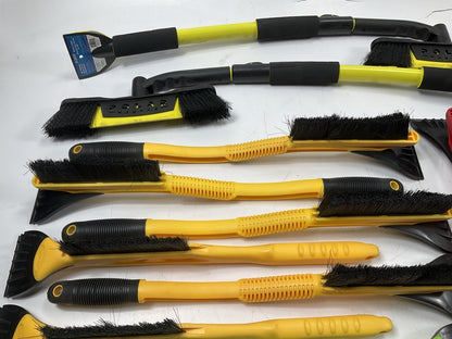 31 Assorted Mixed Ice Scrapers & Snow Broom Brushes - ICE SCRAPER Lot #7