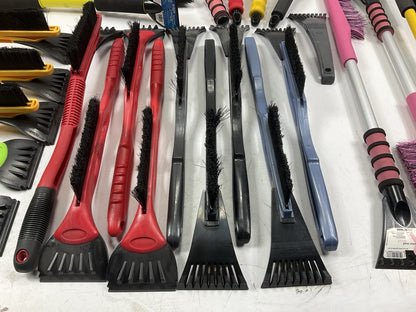 31 Assorted Mixed Ice Scrapers & Snow Broom Brushes - ICE SCRAPER Lot #7