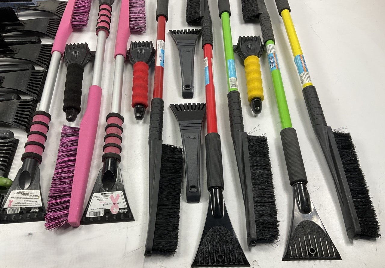 40 Assorted Mixed Ice Scrapers & Snow Broom Brushes - ICE SCRAPER Lot #8