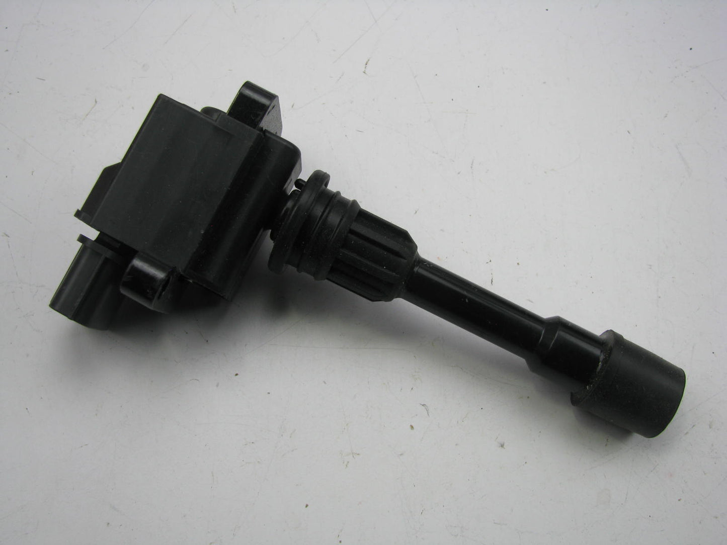 NEW - OUT OF BOX IGC0018 Direct Ignition Coil 1995-1998 Mazda Millenia 2.3L-V6