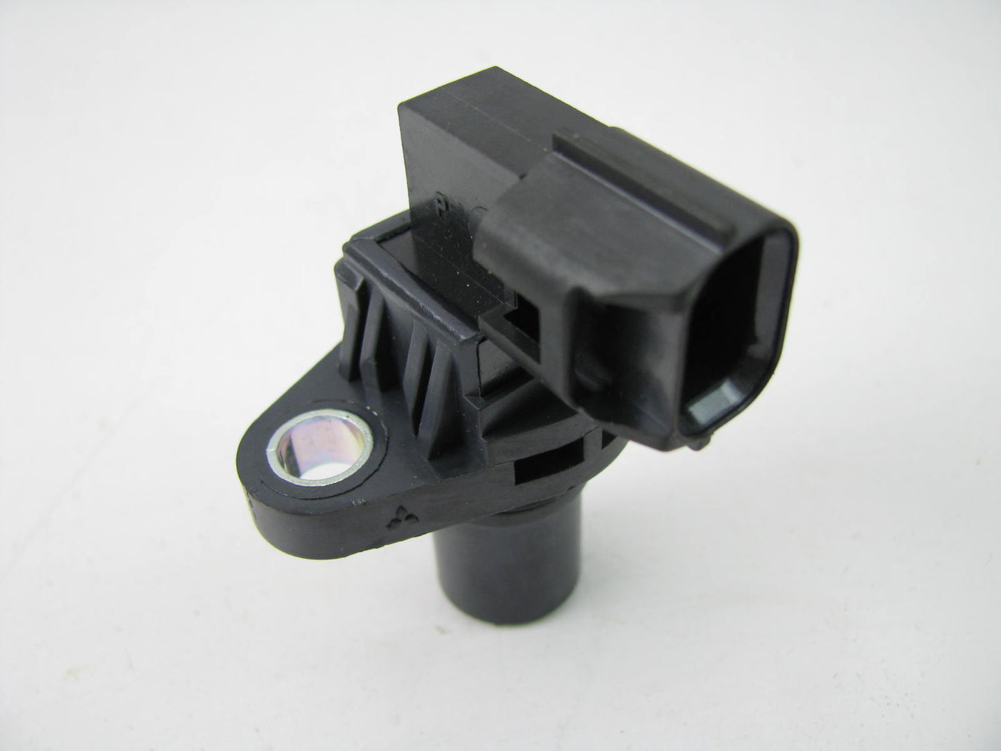 NEW - OUT OF BOX J5T24091 Camshaft Position Sensor