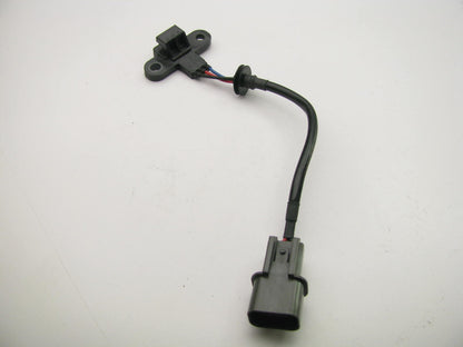 NEW - OUT OF BOX - OEM Mitsubishi J5T29172 Engine Camshaft Position Sensor