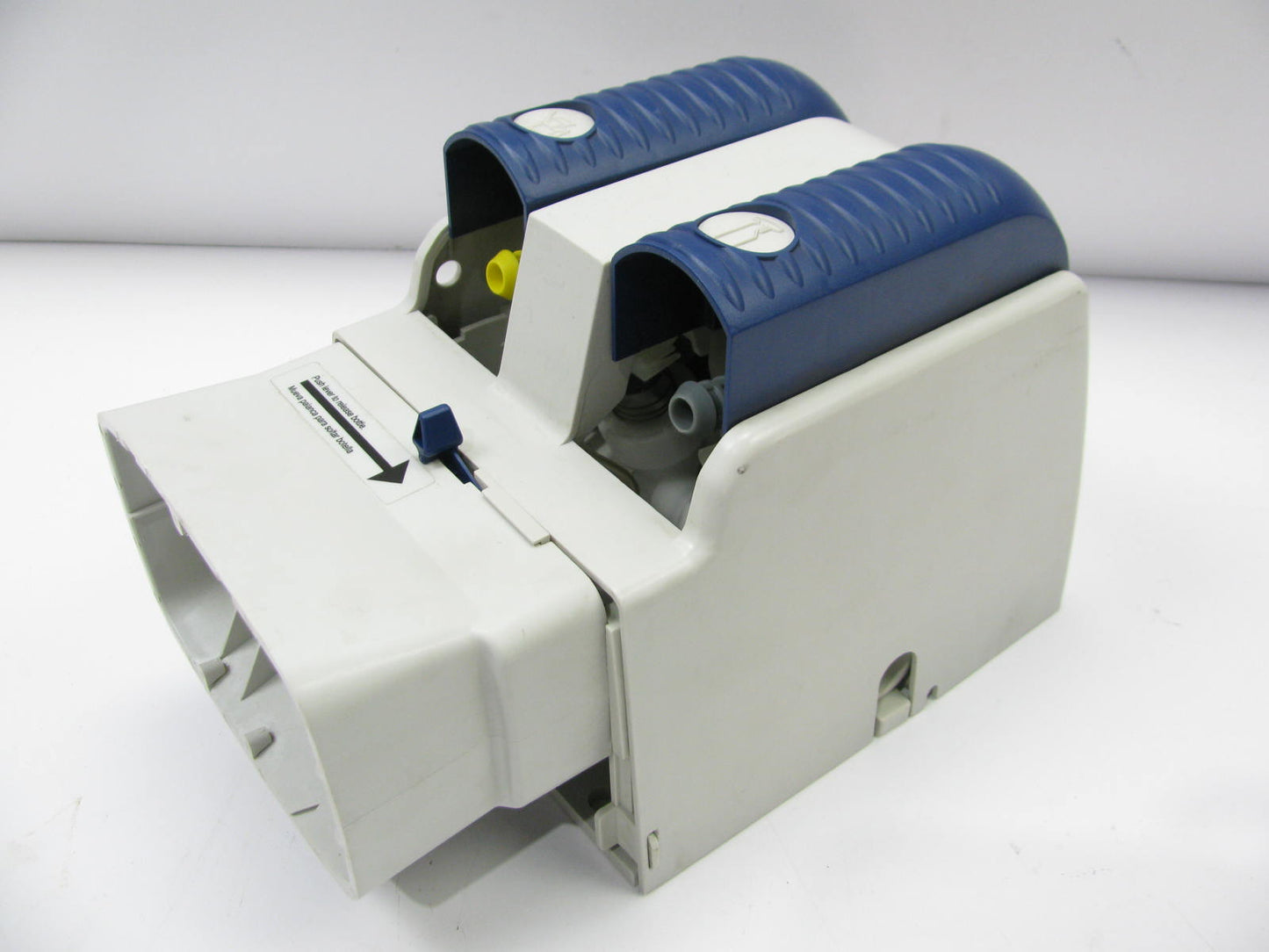 Jaws 9001 Wall Mounted Chemical Dispensing Mixing System Made By Canberra