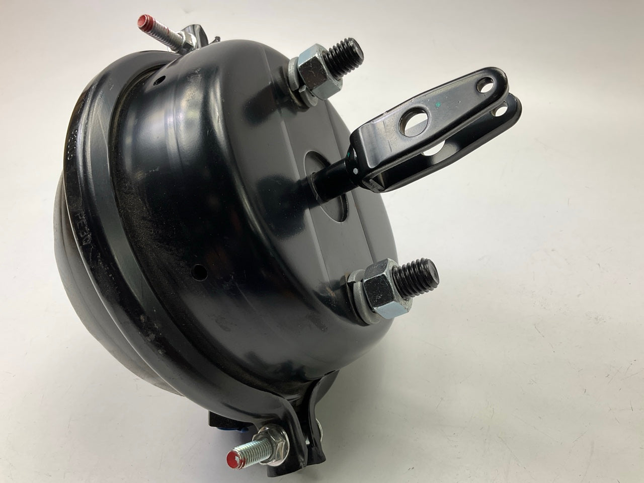 NEW UNBOXED Bendix K058740 T30 Brake Chamber EBC30S
