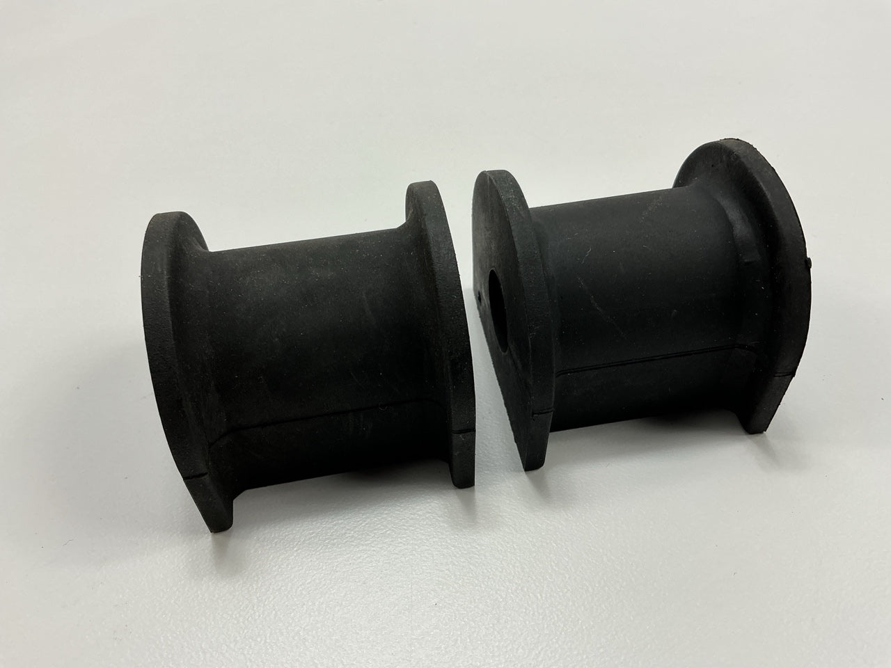 K200634 Front Suspension Stabilizer Sway Bar Bushing Kit - 04-08 Suzuki Forenza