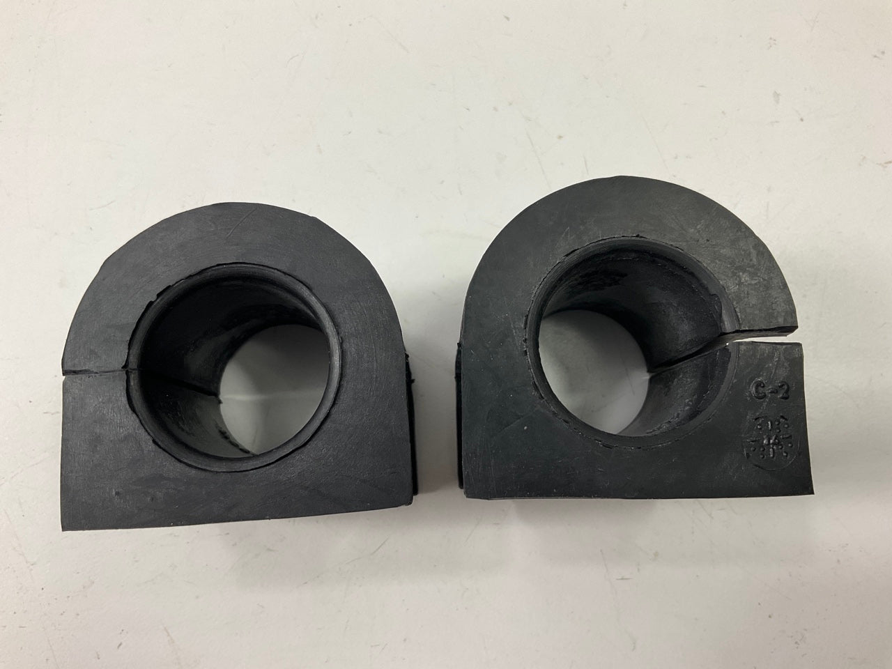 (2) New Unboxed K201409 Front Suspension Stabilizer Bar Bushings