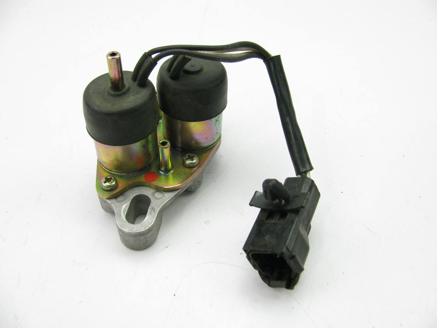 NEW - OUT OF BOX - OEM Mazda / Ford K5T44073 EGR Vacuum Valve Solenoid