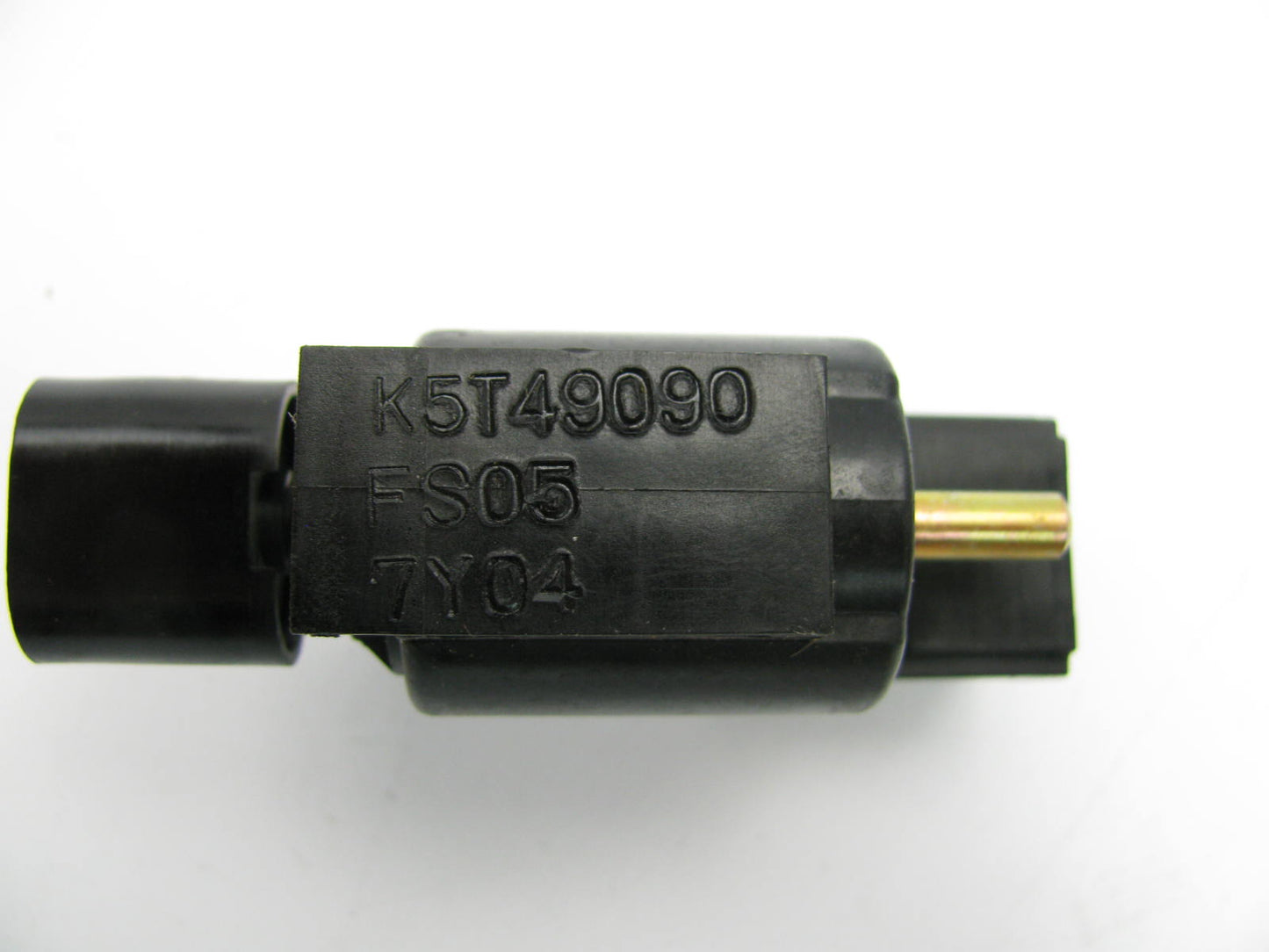 NEW - OUT OF BOX - OEM Mazda K5T49090 EGR Vacuum Switch Purge Valve Solenoid