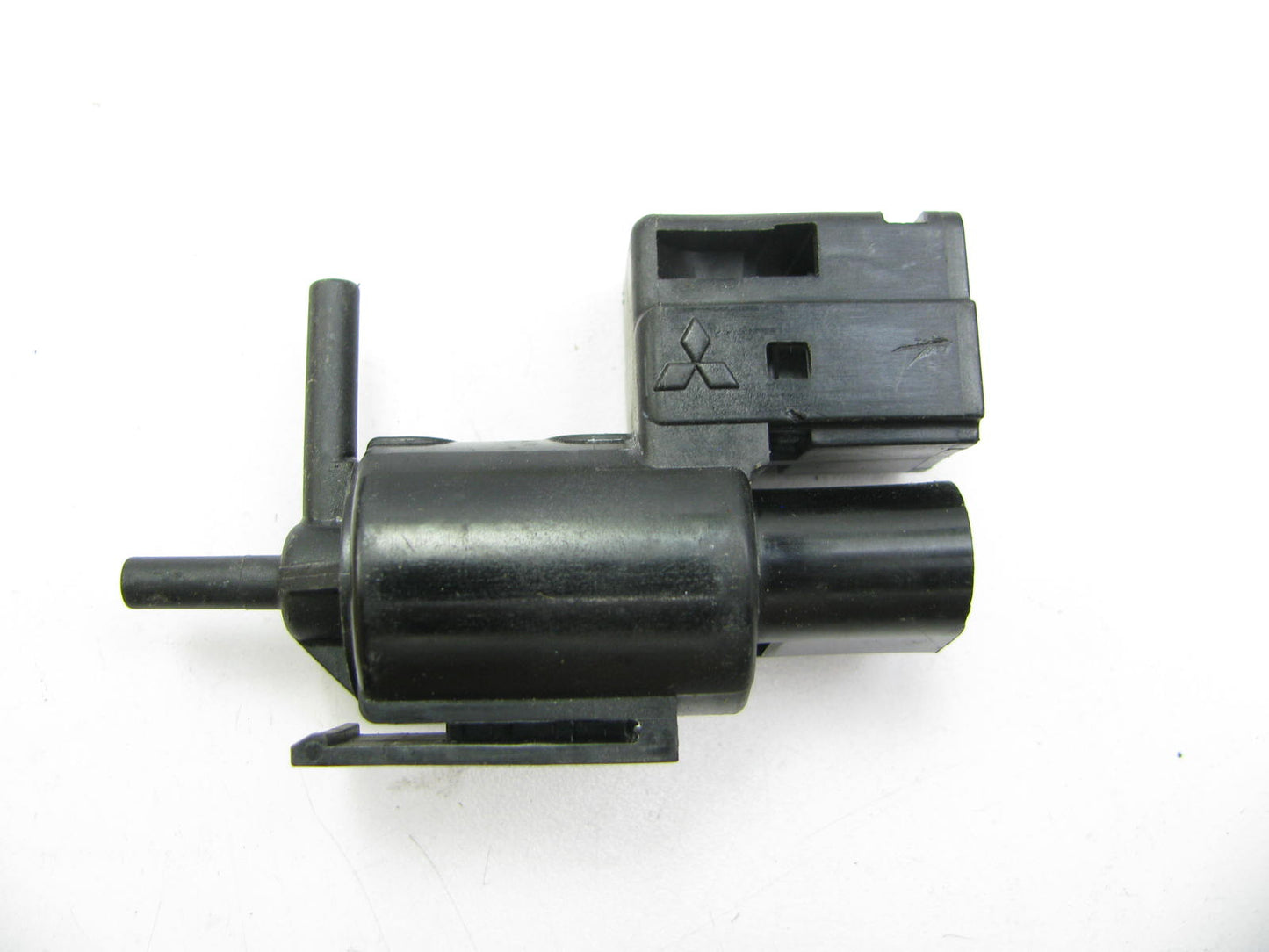 NEW - OUT OF BOX EGR Vacuum Valve Solenoid OEM Mazda K5T49091