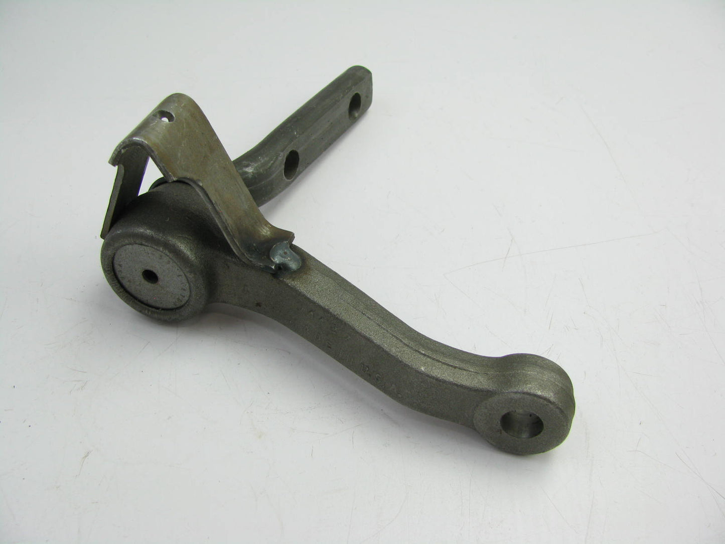 NEW - OUT OF BOX - K6149 Steering Idler Arm