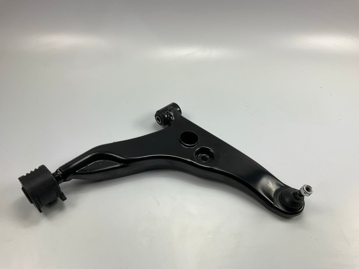 NEW - UNBOXED K620058 Suspension Control Arm And Ball Joint - Front Right Lower