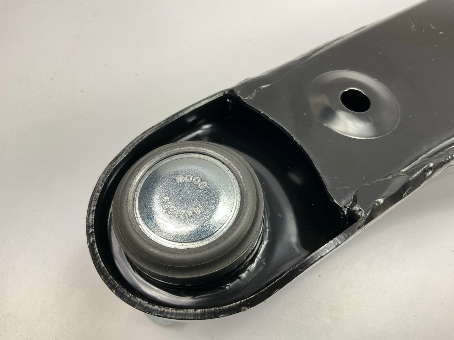 NEW - UNBOXED K620058 Suspension Control Arm And Ball Joint - Front Right Lower