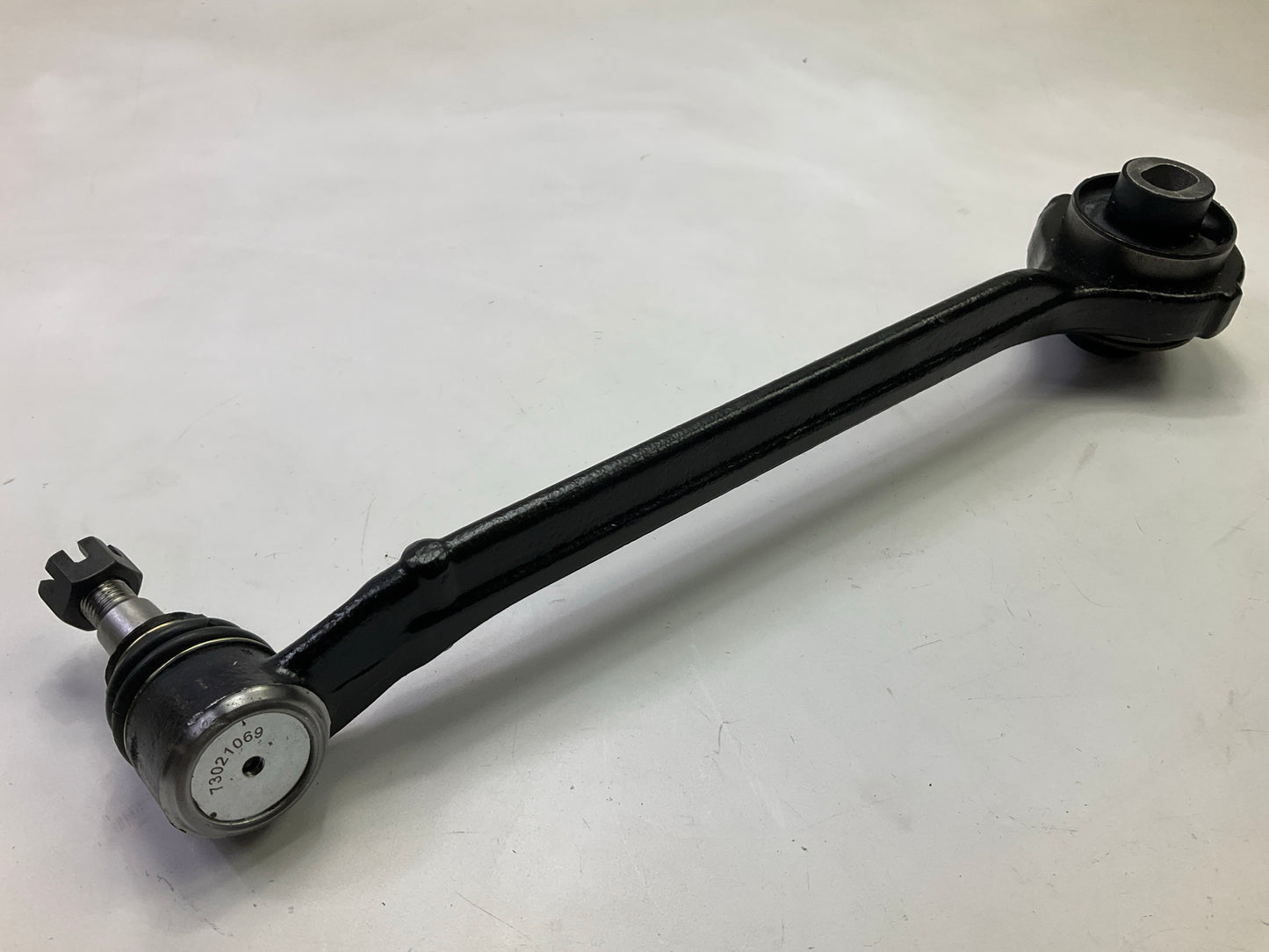 NEW UNBOXED K620257 Front Right Passenger Lower Forward Control Arm