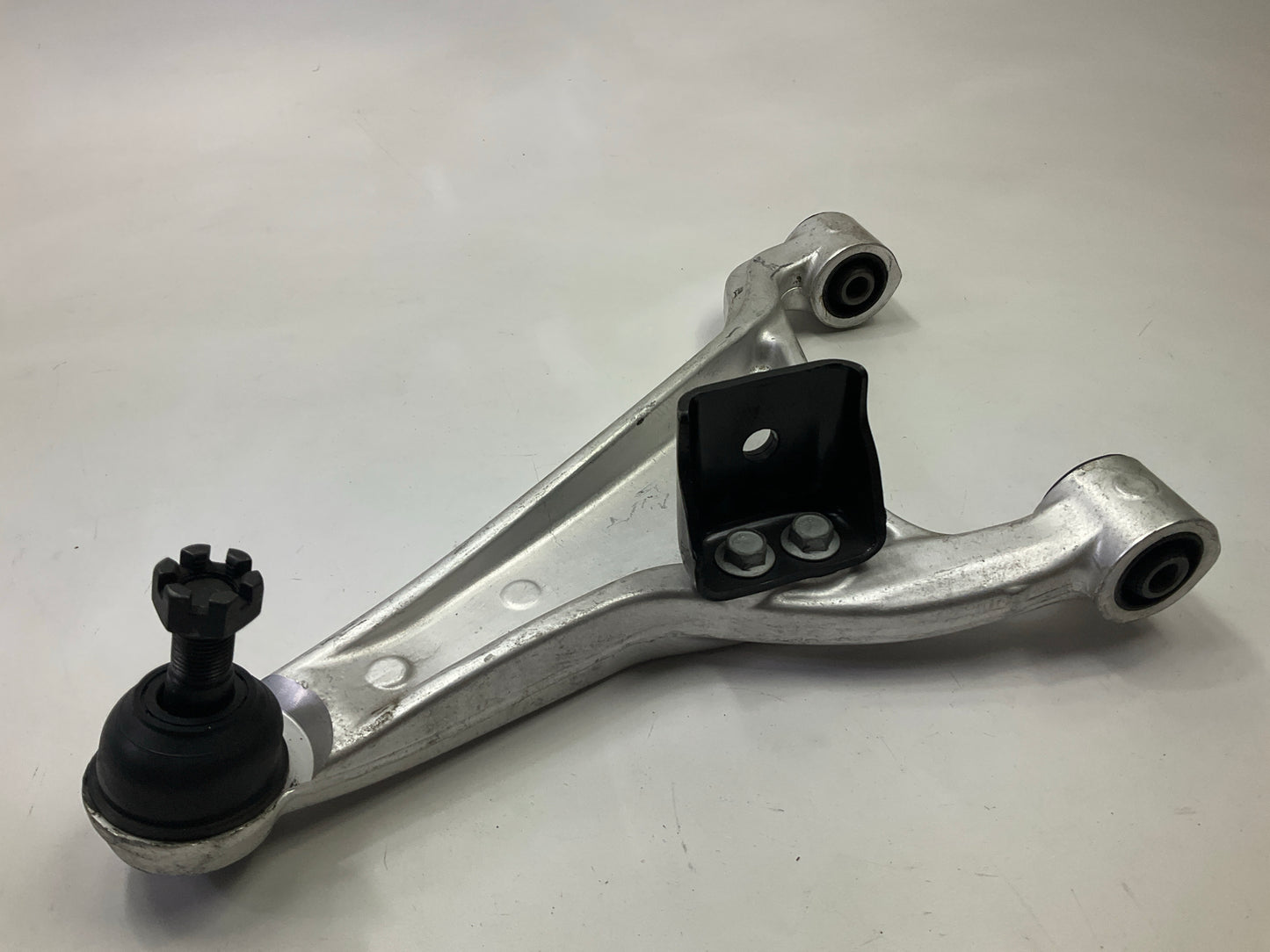 NEW Aftermarket K622094 Rear Left Upper Control Arm