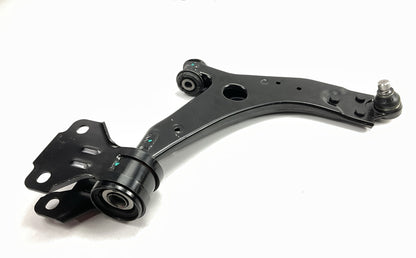 NEW - OUT OF BOX K622906 Front Right Lower Suspension Control Arm & Ball Joint