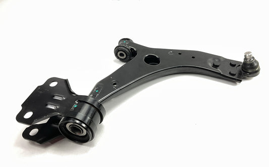 NEW - OUT OF BOX K622906 Front Right Lower Suspension Control Arm & Ball Joint