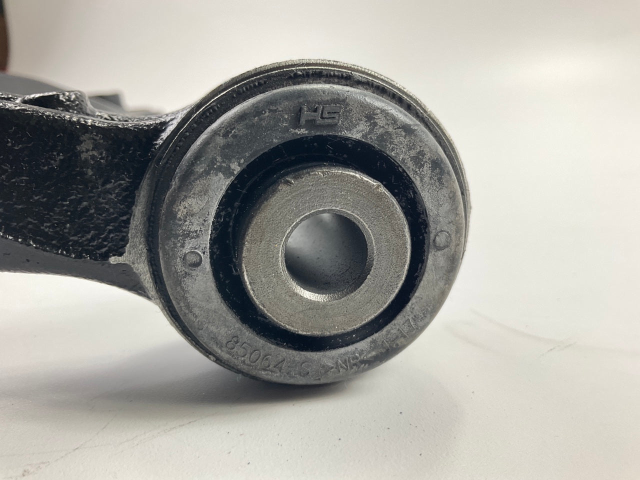 NEW AFTERMARKET K640289 Front Right Lower Control Arm